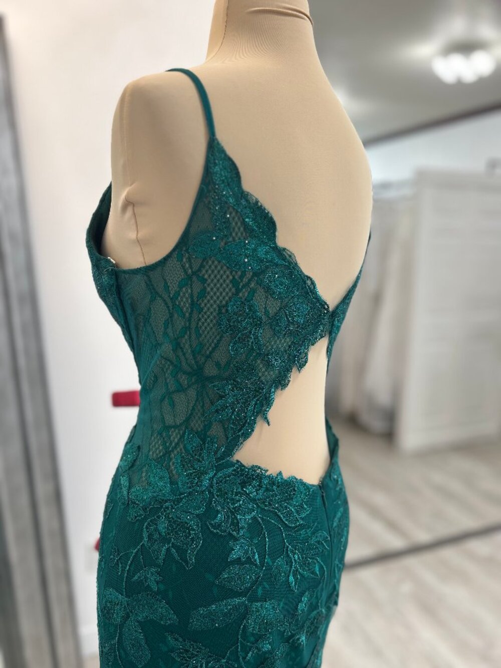 Ellie Wilde EW35062 Emerald Mermaid Prom Dress – Size 12 – New Store Sample - Picture 8 of 8